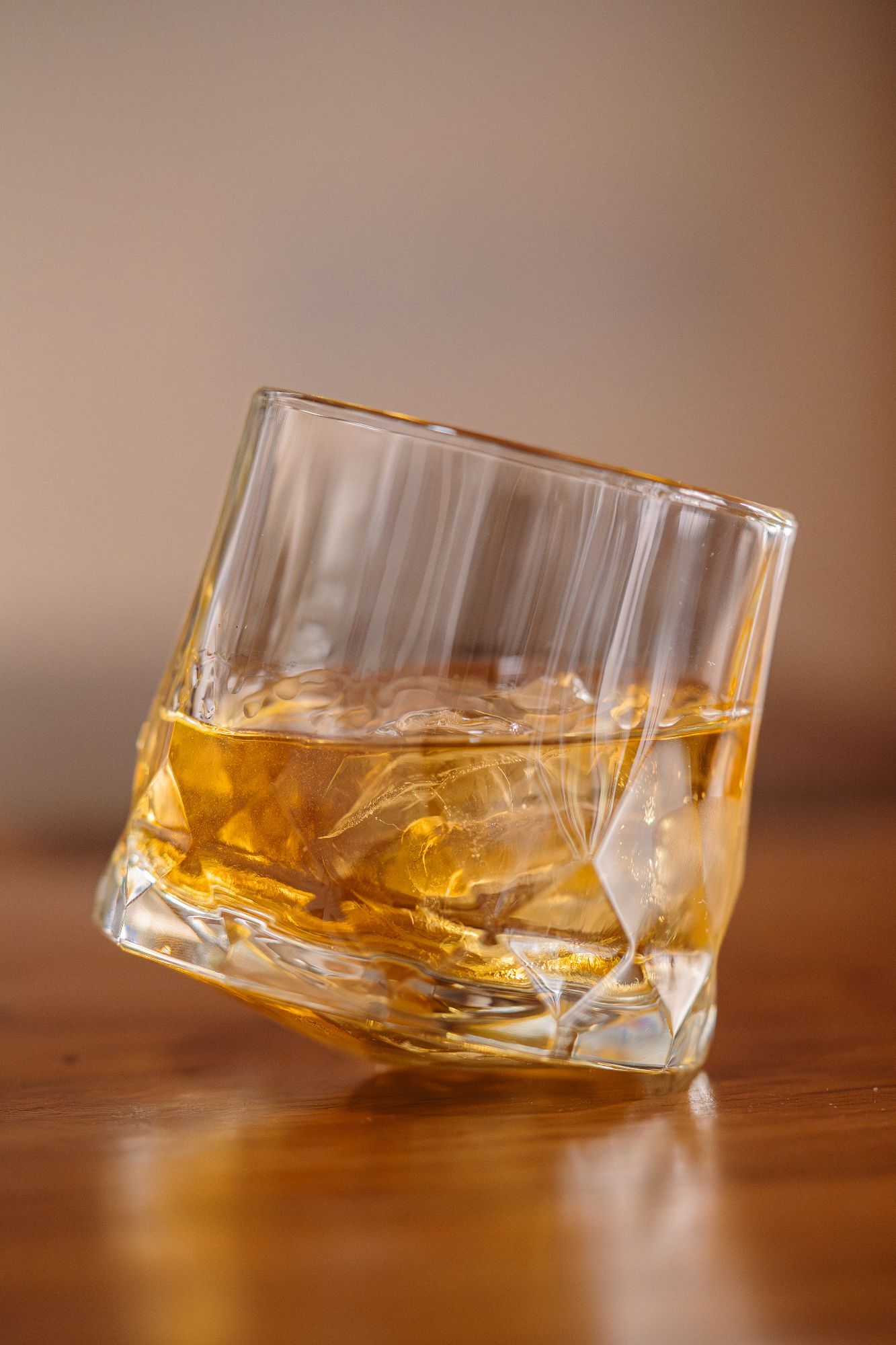 Whisky 2 oz (Ballantine’s Finest)