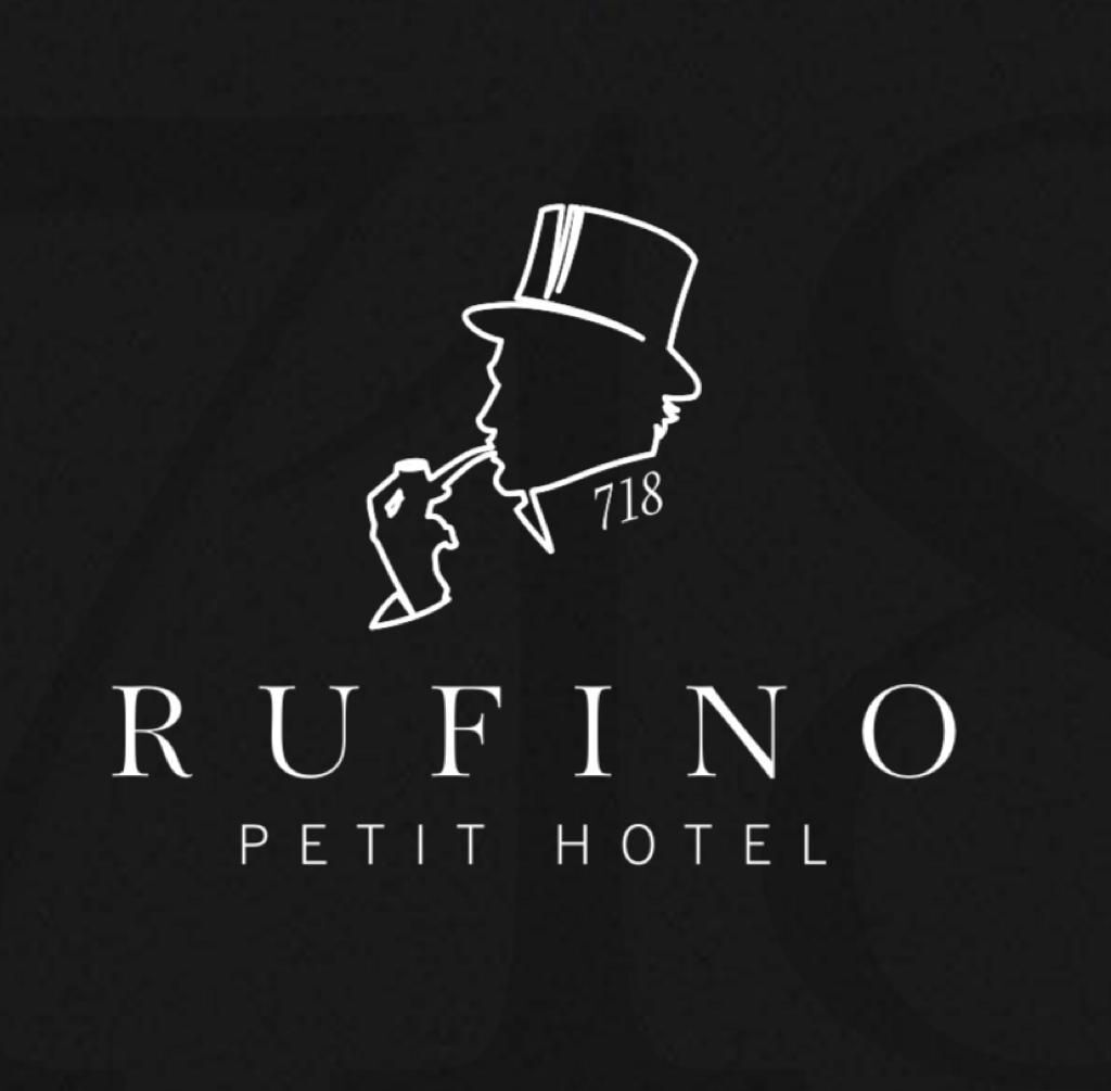 718 Rufino Petit Hotel