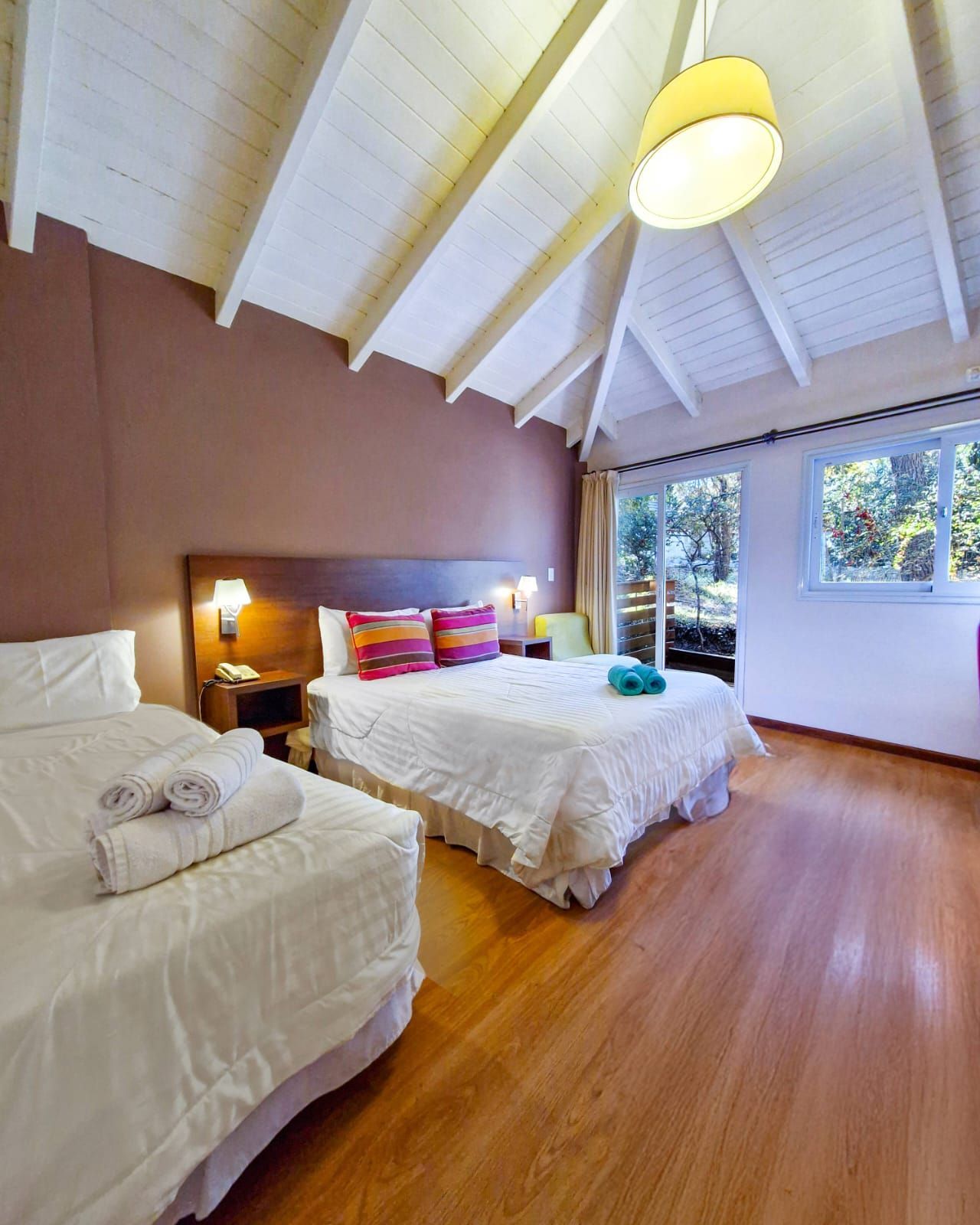 Habitaciones y Servicios