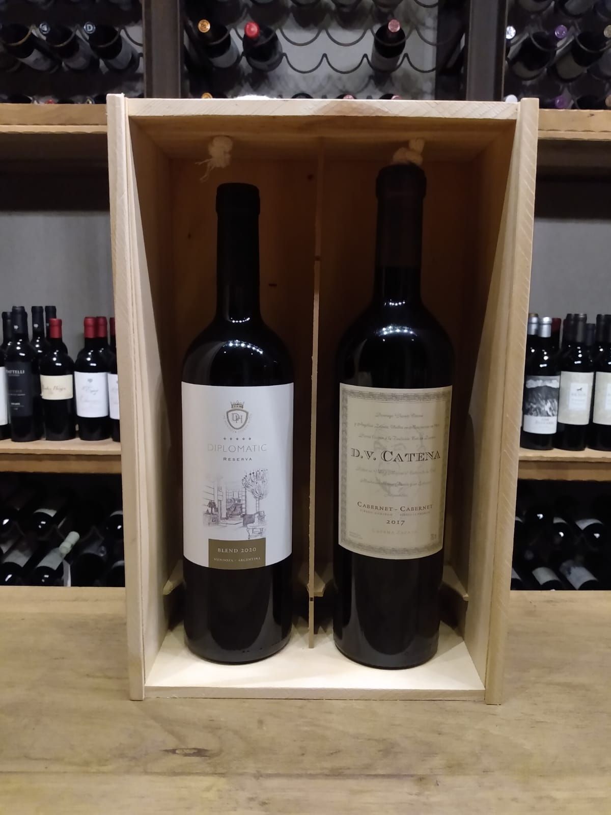 Wine Box 7 (2 bottles) + Wooden box