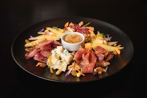 Cheeses and cold cuts